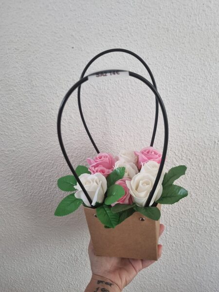 Bouquet dans panier SA2 14€