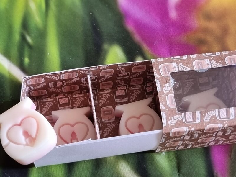 Boite de 3 fondants (forme de brûleur) petit modèle