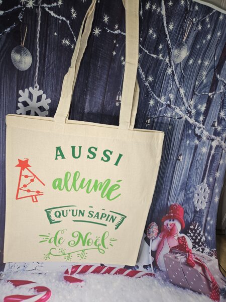 Sac de Noël aussi allumé qu'un sapin de Noël
